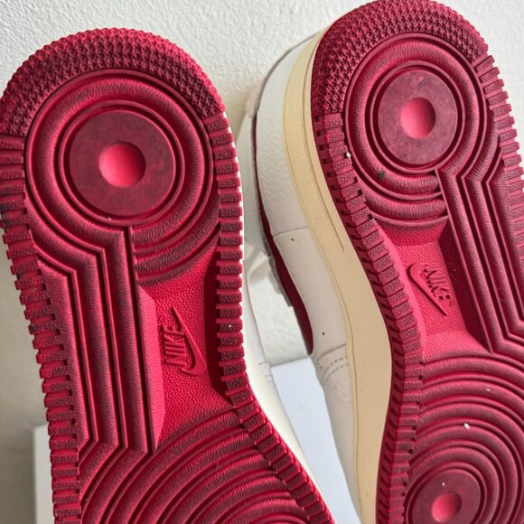 Nike Air Force 1 Mid '07 White University Red Sneakers Size 10 - Picture 12 of 13